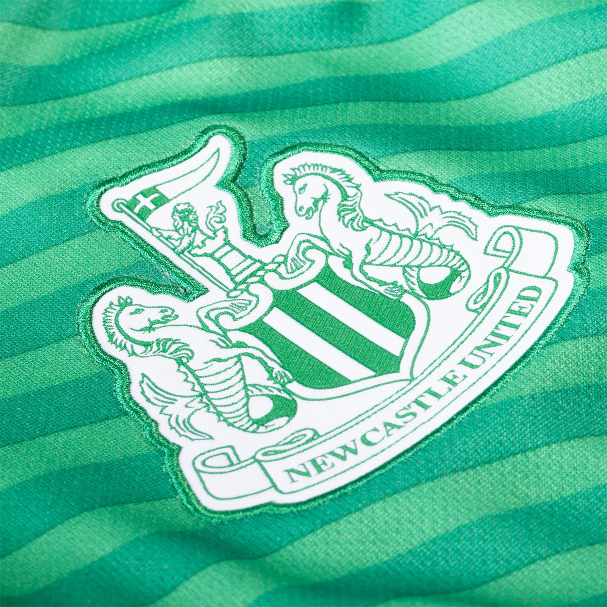 Replica adidas Newcastle Away Jersey 25/26